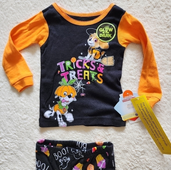 New baby boy or girl Halloween Paw Patrol pajama set size 12 months - Picture 2 of 4
